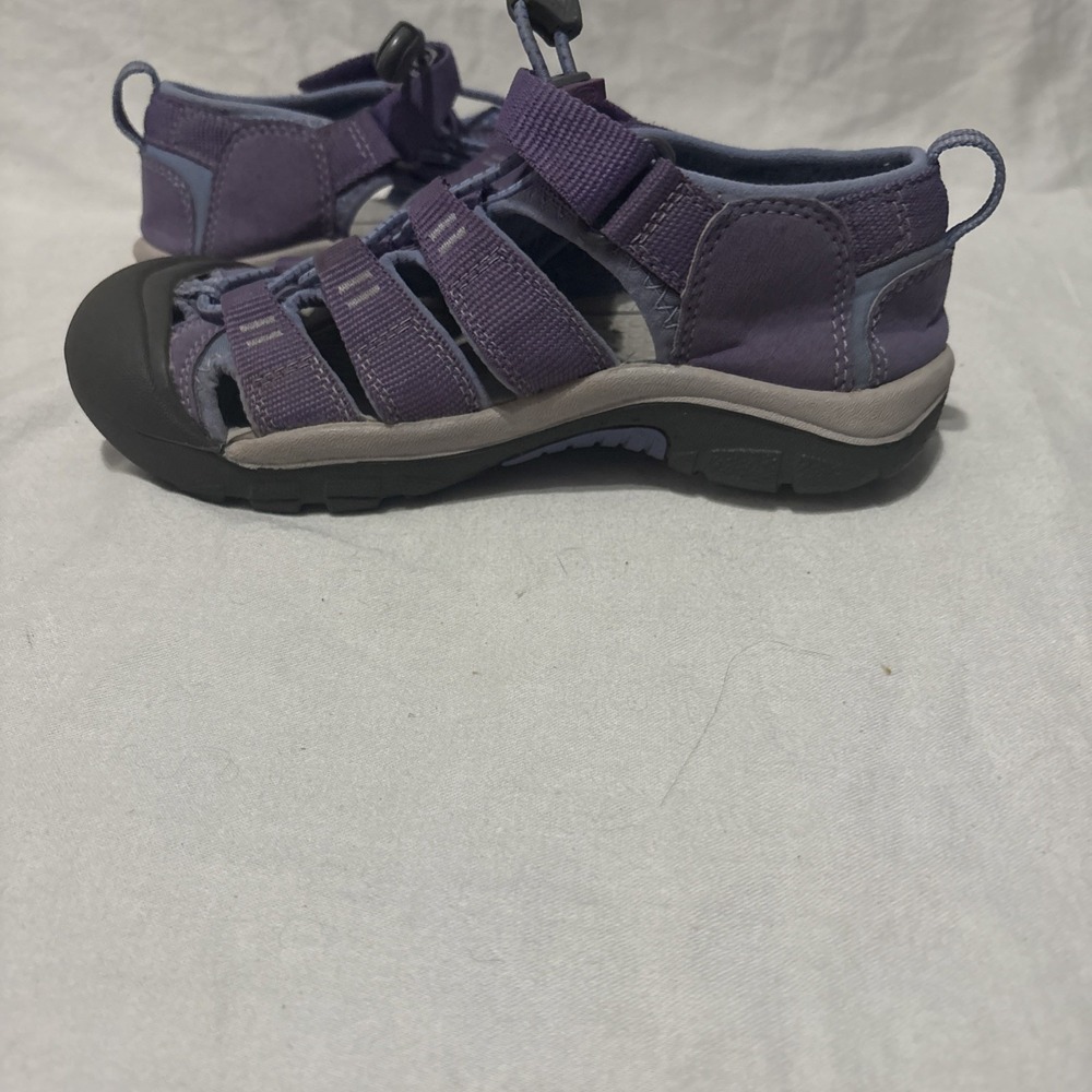 Keen Girls Size 2 Purple Newport Hiking Sandals Waterproof‎ Washable 1014263 - Picture 6 of 16
